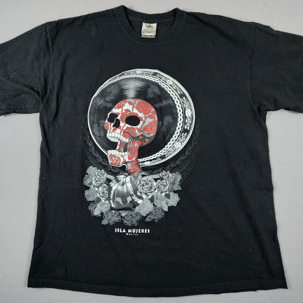 Unisex XXL Karani Art Isla Mujeres Mexico skull & rose black graphic T-shirt